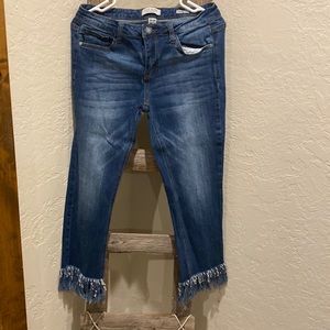 Judy Blue frayed crop size 11/30